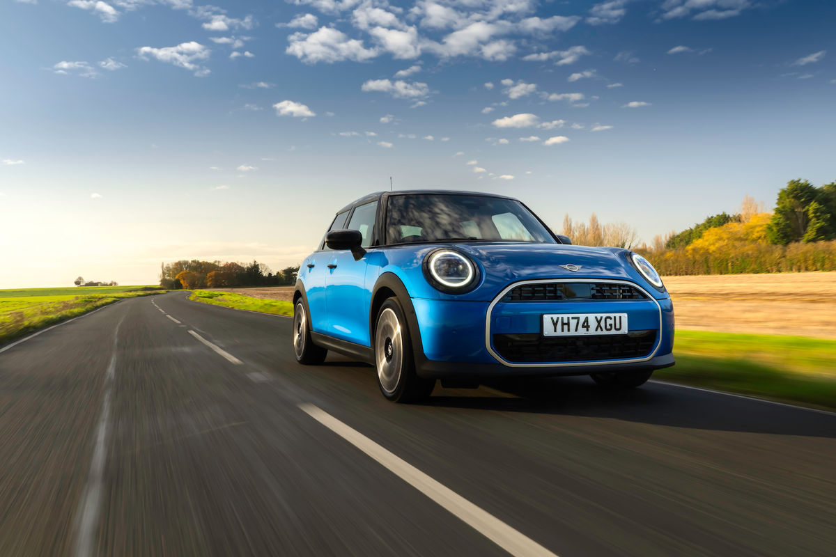 MINI Cooper: Driving joy and 5-door practicality