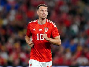 Supporting image for story: Craig Bellamy urges Aaron Ramsey not to take coaching role while still playing