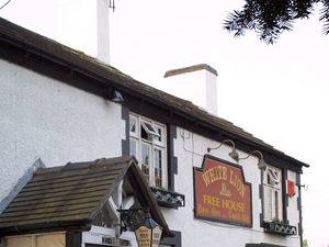 Supporting image for story: First pint pulled at Whitchurch pub saved by community fundraising 