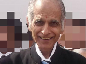 Supporting image for story: Boy, 15, pleads not guilty to murdering pensioner in park