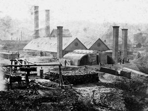 Supporting image for story: Neil's spotlight on changing times for industry