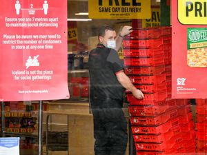 Supporting image for story: Government to decide next week on new tier restrictions for England