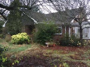 Supporting image for story: Son kept father's dead body in armchair for months