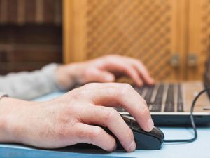 Supporting image for story: Use of AI for holiday inspiration doubles in a year