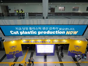 Supporting image for story: Negotiators fail to reach an agreement on plastic pollution treaty