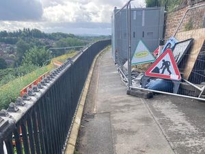 Supporting image for story: Council opens pathway as Bridgnorth Cliff Railway talks 'continue'