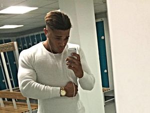 Supporting image for story: Reece Cox: Man tells jury of attack by gang before father was killed outside pub