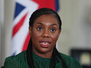 Supporting image for story: Tories pledge to create a ‘Removals Force’ to detain and deport 150,000 illegal immigrants a year