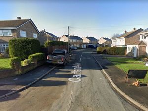 Supporting image for story: Suspicious men seen looking at vehicles in Shrewsbury in the dead of night