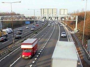 Supporting image for story: Severe delays after multi-vehicle crash on M6