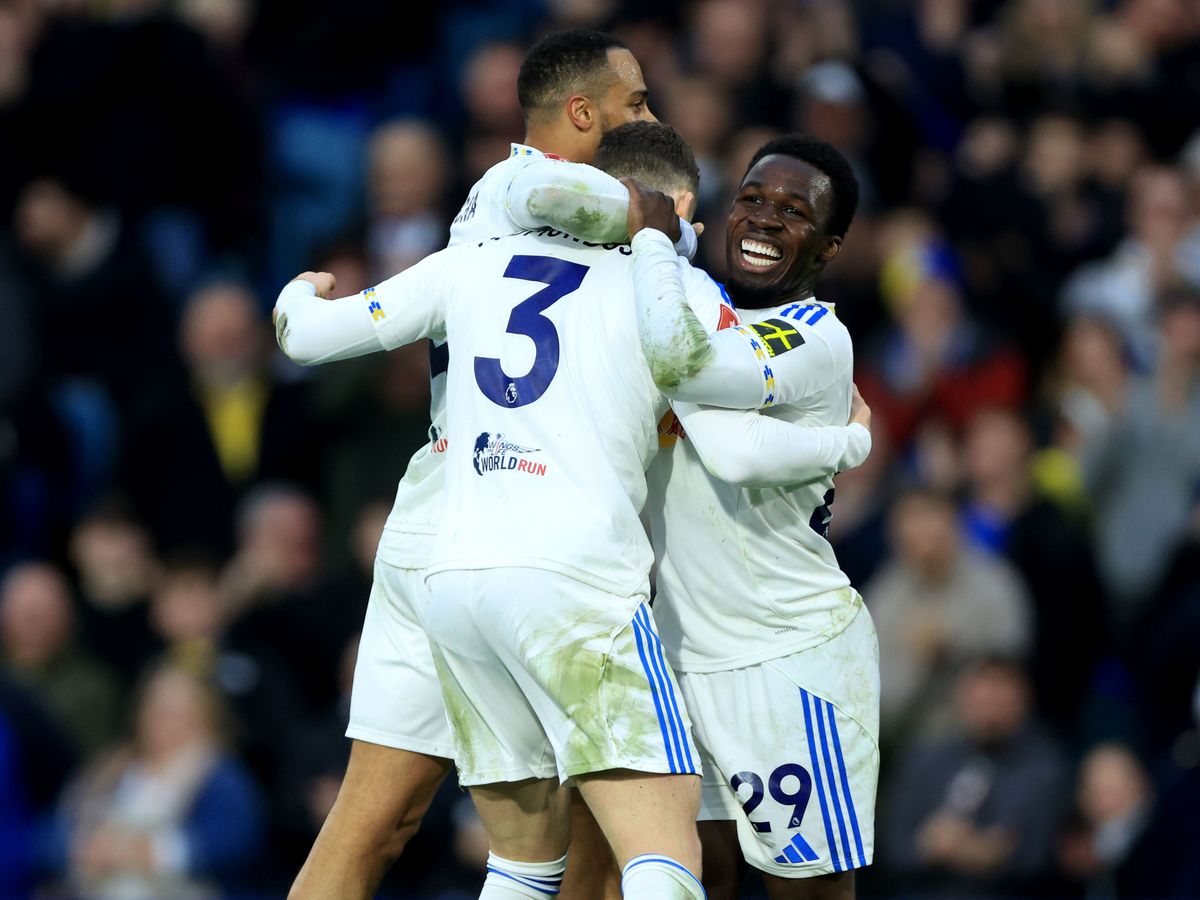 Leeds cruise past Norwich to make quarter-finals for first time in two decades Leeds cruise past Norwich to make quarter-finals for first time in two decades