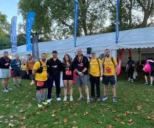A team from Taylor Woodrow completed a 100km walk along the Thames Path