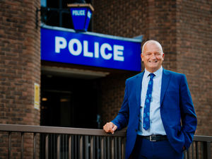 Supporting image for story: Top cop Billy bows out after 30 years in the force