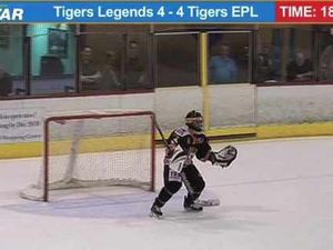 Supporting image for story: Telford Tigers legends take on EPL side - full highlights