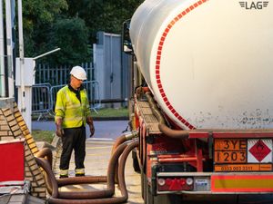 Supporting image for story: Petrol prices shoot up to record highs