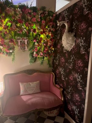 Heartleys by Katie has opened in Shrewsbury.