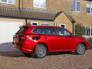 Supporting image for story: Mitsubishi offering 10,000 free electric miles to encourage hybrid owners to plug in