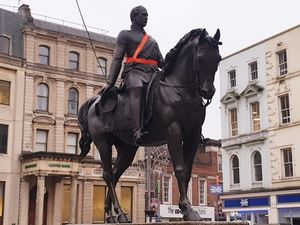 Supporting image for story: Wolverhampton residents urged to 'wear orange' to help end domestic abuse on campaign day this week