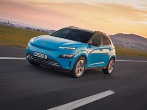 Supporting image for story: Hyundai Kona Electric receives striking facelift
