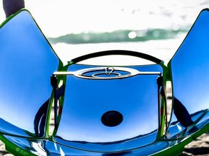 Supporting image for story: This barbecue cooks your food using sunlight and mirrors