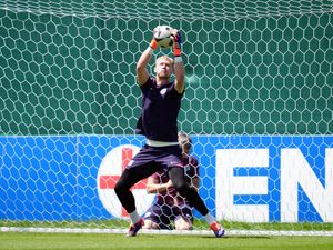 Supporting image for story: England’s full squad train ahead of Euro 2024 semi-final against Netherlands