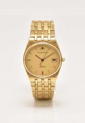 The Jaeger-LeCoultre Albatros gentleman's 18ct gold bracelet watch that sold for £7,000