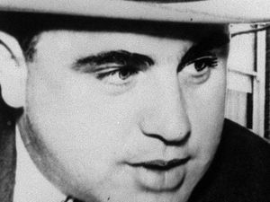 Supporting image for story: Al Corbyn goes in all guns blazing...but then forgets to ask PM a question