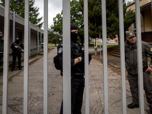 Supporting image for story: Man accused of trying to kill Slovakia’s prime minister to remain behind bars