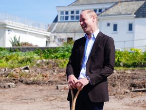 Supporting image for story: Kate doing well, William says, during visit to Isles of Scilly