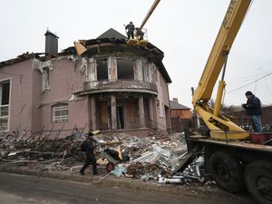 Supporting image for story: Russian drone and missile attacks kill eight in Ukraine