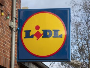 Supporting image for story: Lidl pledges 4,000 new jobs by 2025