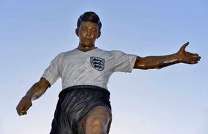 Duncan Edwards is depicted in his England strip