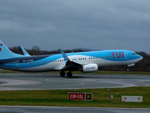 Supporting image for story: Holidaymakers offered £20 Covid tests