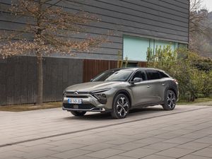 Supporting image for story: First Drive: The Citroen C5 X is a big, comfortable and characterful family car