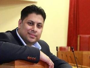 Supporting image for story: Taxi fee increase sparks row in Dudley