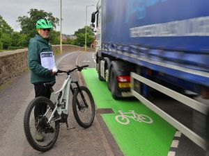 Supporting image for story: 'Bemused' cyclists urge re-think over 'dangerous' cycle lanes