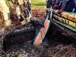 Supporting image for story: Shropshire fire crews rescue horse trapped in slurry pit