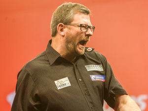 Supporting image for story: James Wade wants to win in Wolverhampton for Eric Bristow