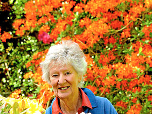 Supporting image for story: Tributes to gardening expert Pat, 83
