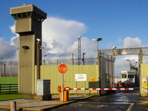 Supporting image for story: Convicted murderer on the run from Londonderry prison