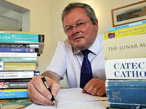 Supporting image for story: Father ready to give up job for own school in Dudley