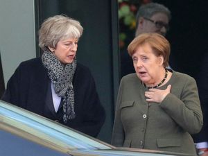 Supporting image for story: Merkel warns EU is likely to agree to lengthy Brexit delay