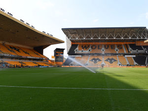 Supporting image for story: Wolves sign Meritan Shabani but Danny Loader deal falls through