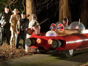 Supporting image for story: The Velvet Violin return to Presteigne in October with a cabaret evening