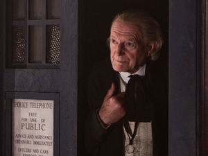Supporting image for story: Doctor Who stars David Bradley and Alex Kingston coming to Telford Comic Con