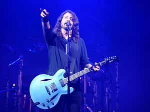 Supporting image for story: Dave Grohl says he had to ‘turn everything off’ after admitting to affair