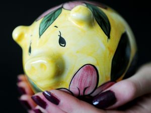 Supporting image for story: Choice of inflation-beating savings accounts ‘lower than a year ago’