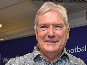 Supporting image for story: Tony Pulis won't walk away from West Brom without lucrative offer, say shareholders