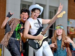 Supporting image for story: Cast ready to rock Dudley theatre