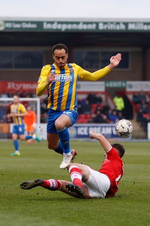 Elliott Bennett of Shrewsbury Town and Luke Offord of Crewe Alexandra (AMA)